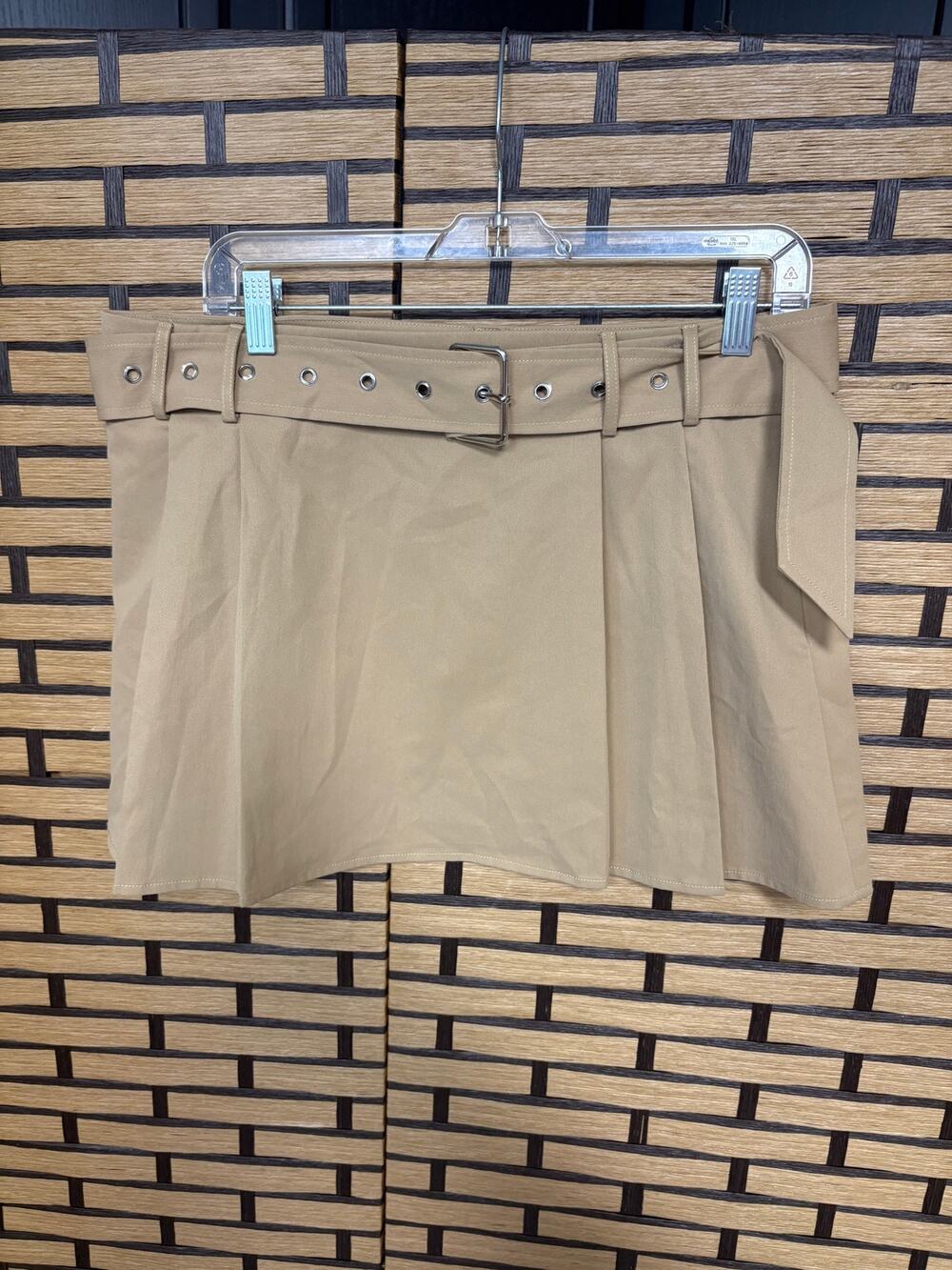 Princess Polly Khaki Belted Skirt Size 8‎